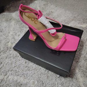 NWT Square Toe shoes